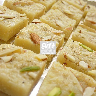 http://atiyasfreshfarm.com/public/storage/photos/1/Banner/umer/khoya-barfi-sweets=b.jpg