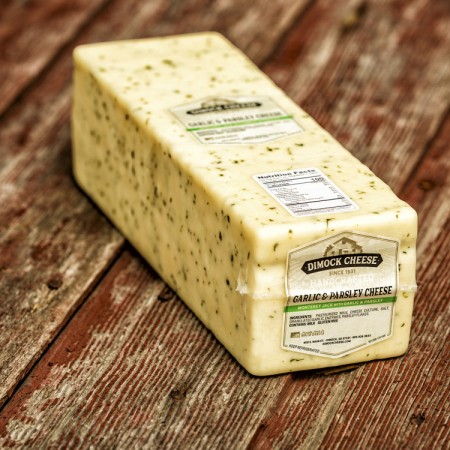 http://atiyasfreshfarm.com/public/storage/photos/1/Banner/umer/www.dimockdairy.com-Garlic-and-Parsley-Cheese-37.jpg